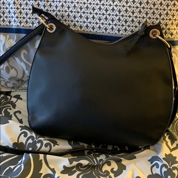Beautiful black Nanette Lepore Bag - Picture 3 of 5